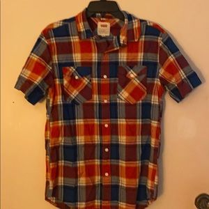 Short sleeve shirt